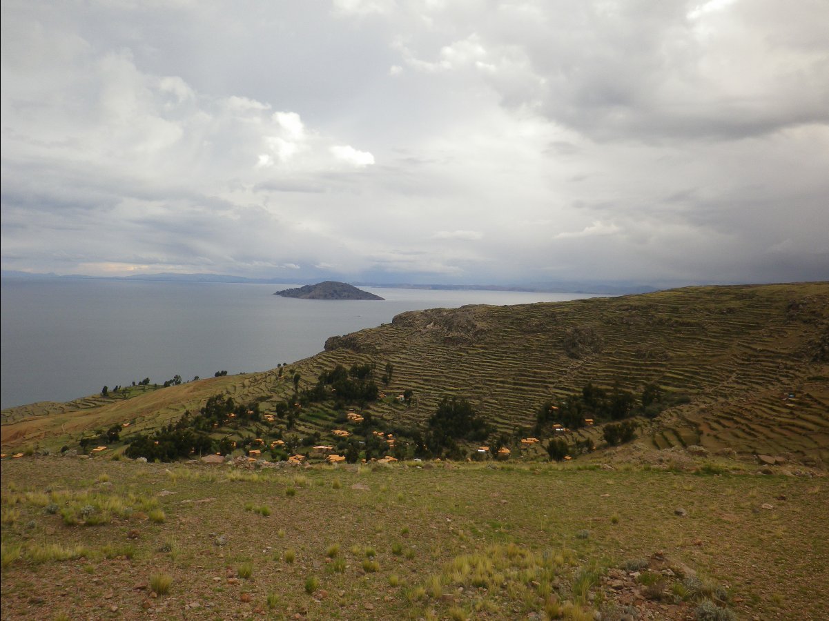 Island Amantani44